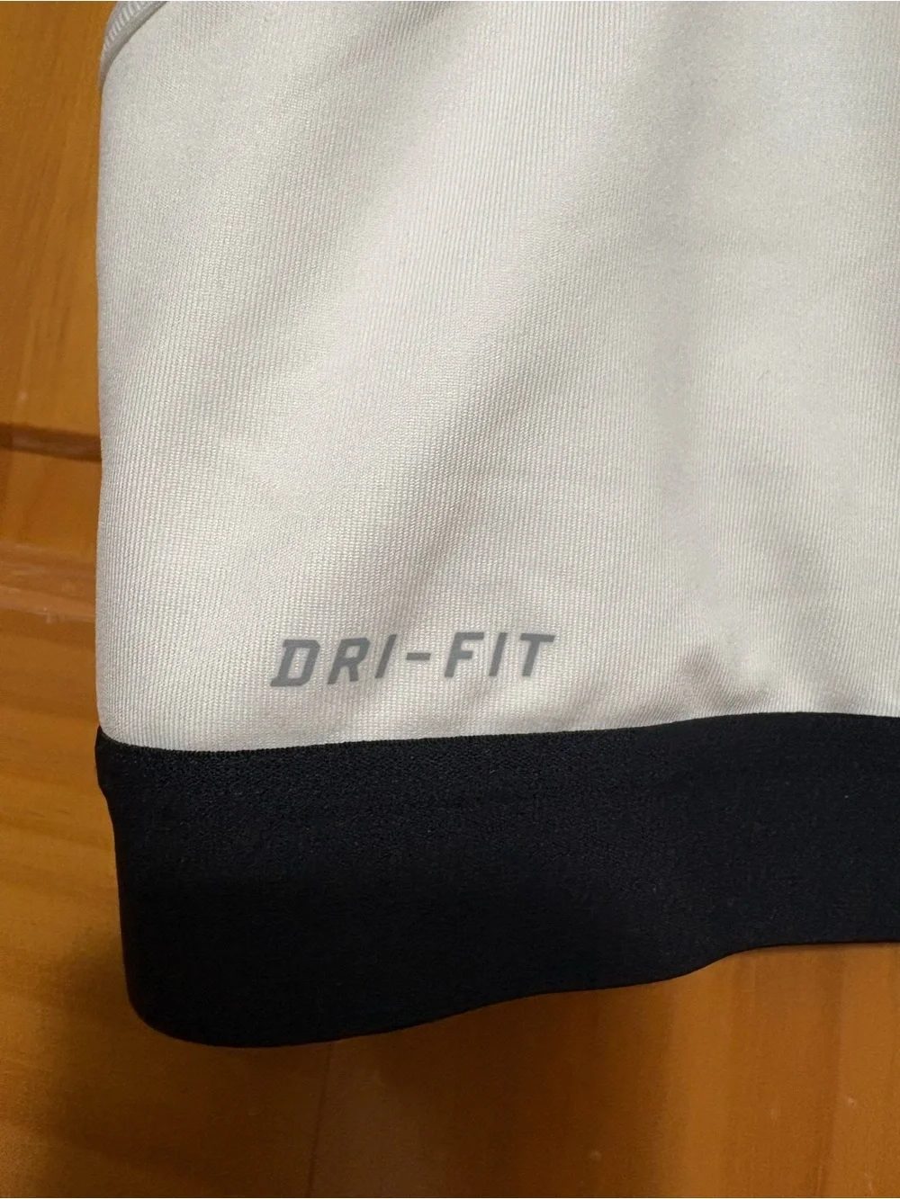 Nike White & Black Racerback Pro Sports Bra Size Large NWT